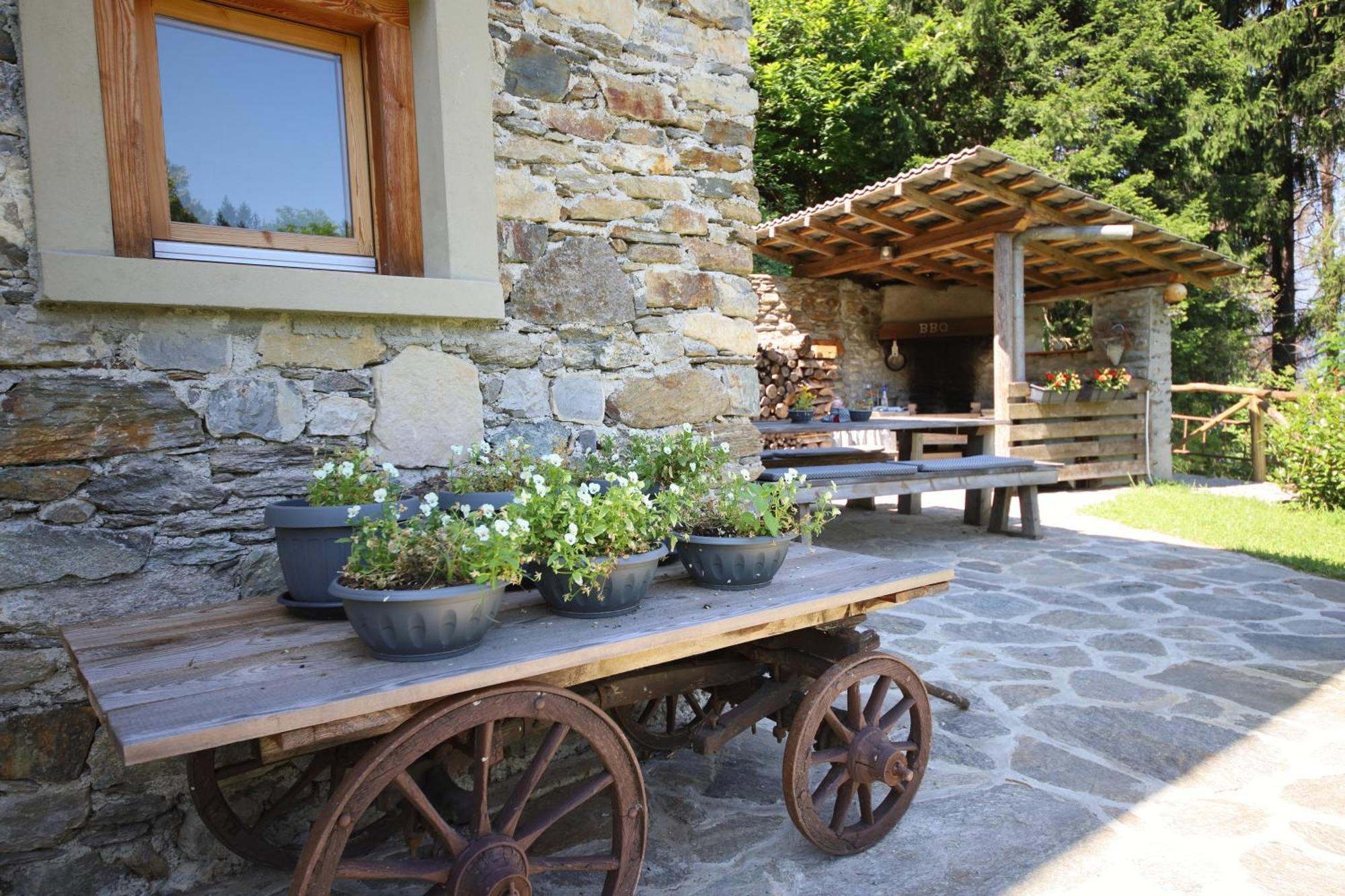 Cozy Nature House Villa Colico Exterior photo